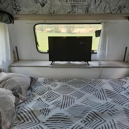 Caravane En Campagne בית כפרי *